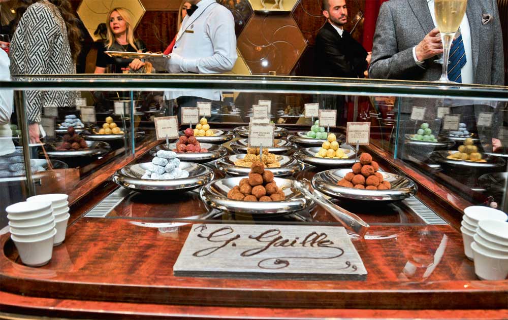 Four Seasons’tan çok özel çikolatalar