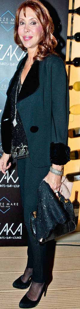 Izaka’ya görkemli açılış daveti