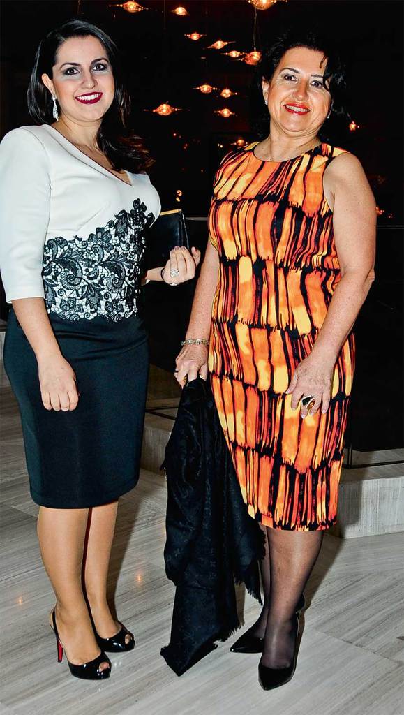 10. yılını defile ile kutladı