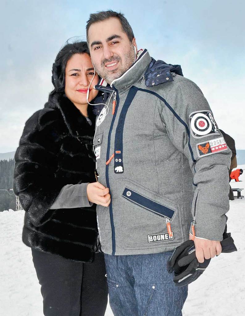 Ünlü isimler Kartalkaya’da kayak keyfi yaptı