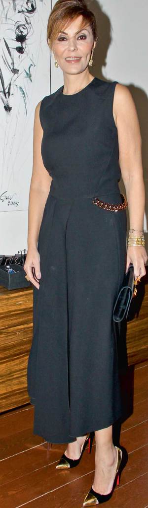 Güzellik merkezinden çok özel takılar