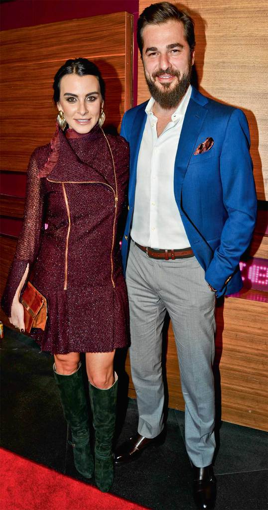 ‘Aşk Sana Benzer’in galasında buluştular