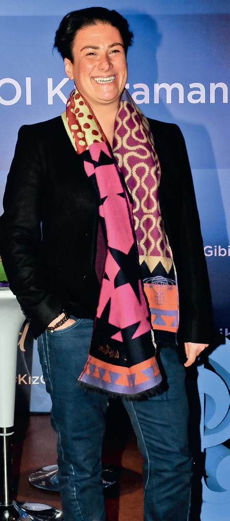 ‘Kız Gibi’ şarkısını ilk onlar dinledi