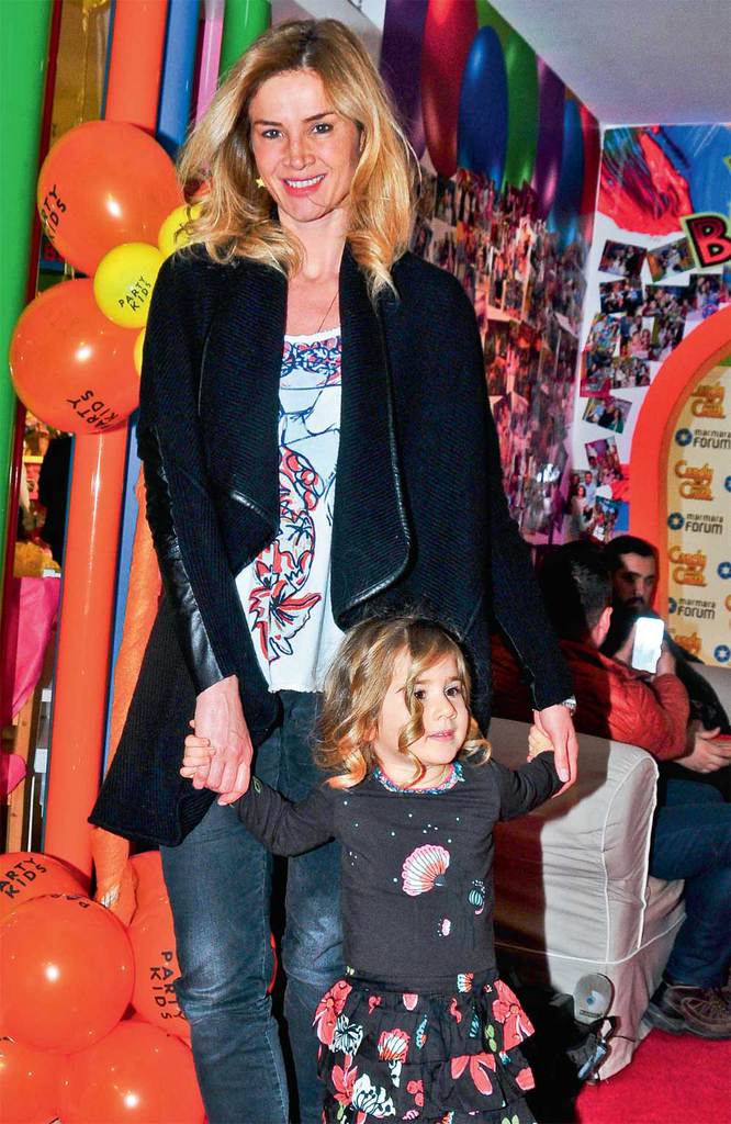 Ünlü anneler ve çocukları şeker kırdı!