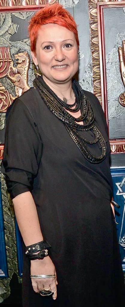 Kahve eşliğinde sanat sohbeti