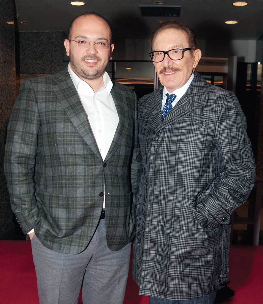 'Yapışık Kardeşler'e büyük ilgi