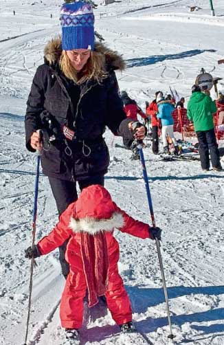 Kar keyiflerini takipçileriyle paylaştılar