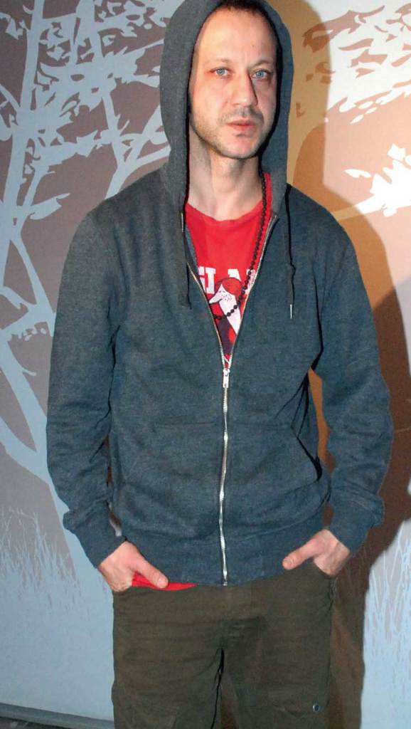 Alkışları topladı