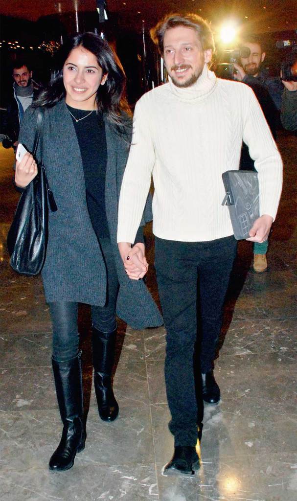 Alkışları topladı