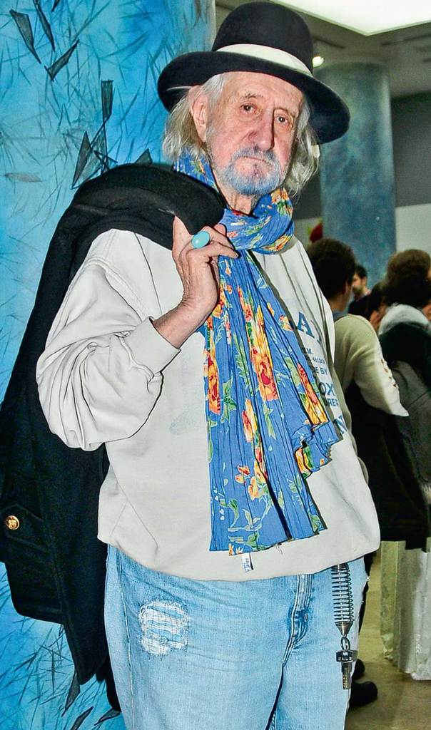 Sahnede dört özel kutlama bir arada