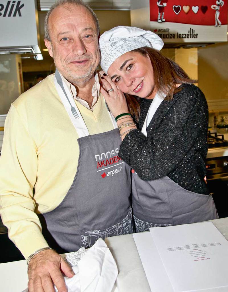 Ünlü çiftlerden aşk kurabiyesi