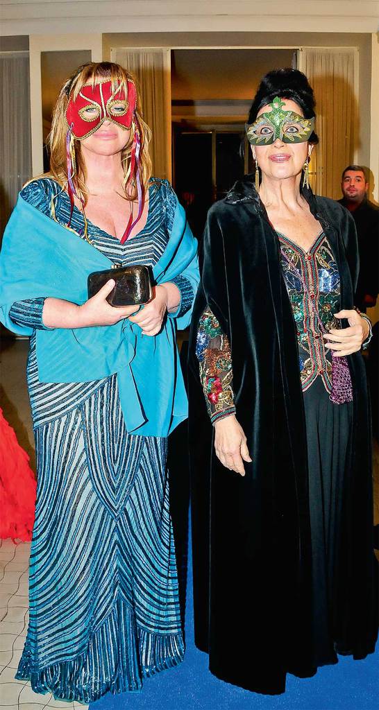 Venedik Karnavalı temalı veda daveti