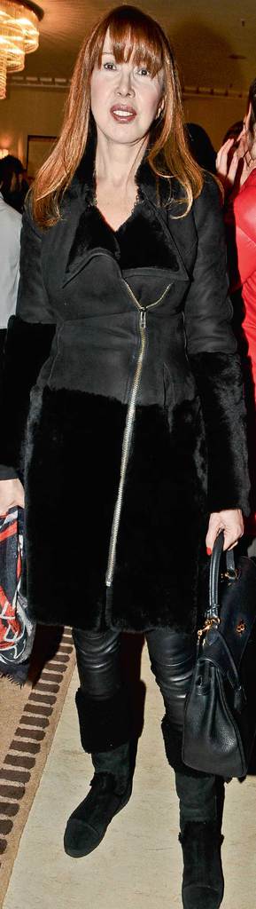 10. yılını iki sergiyle kutluyor