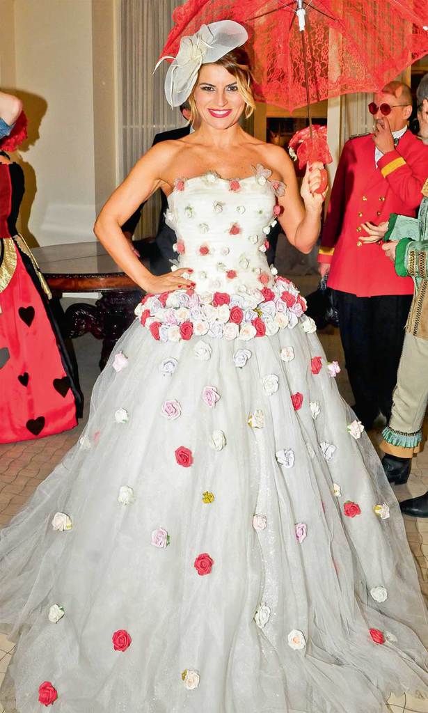 Venedik Karnavalı temalı veda daveti