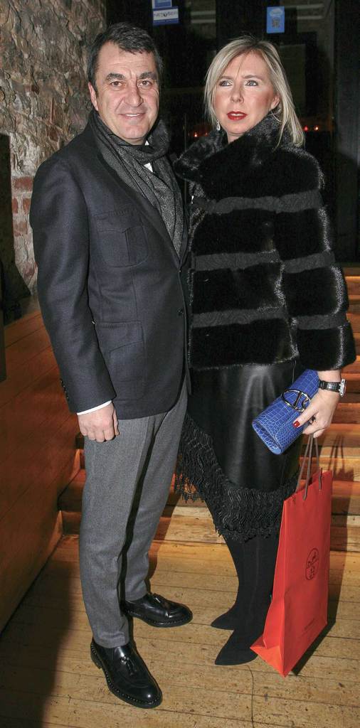 Yeni yaşını sürpriz parti ile kutladı