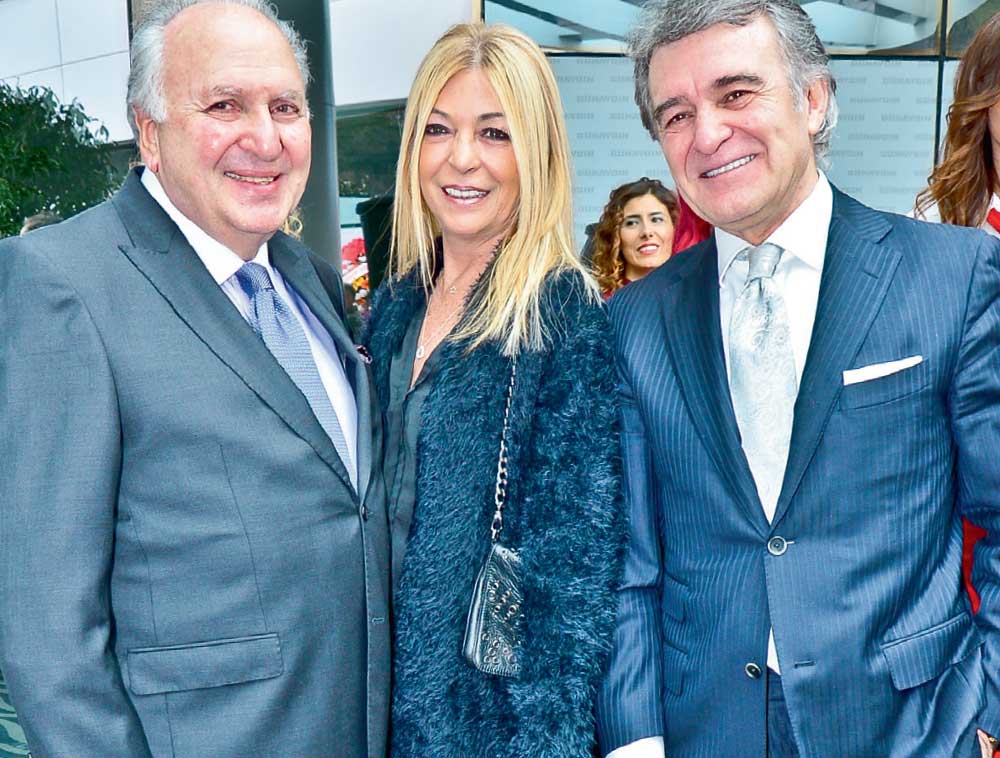 İstanbullu davetlileri başkan gezdirdi