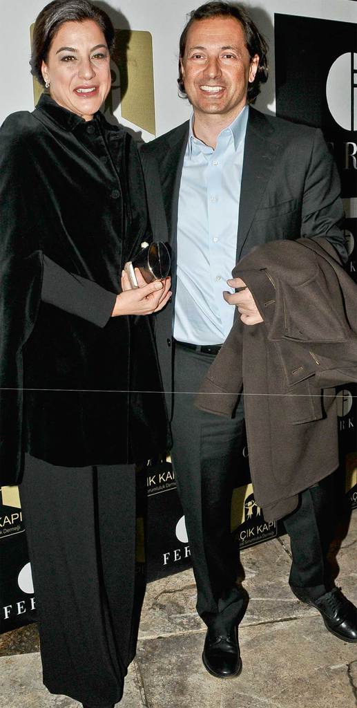 Sevenler sevilenler ve sevgililer buluştu