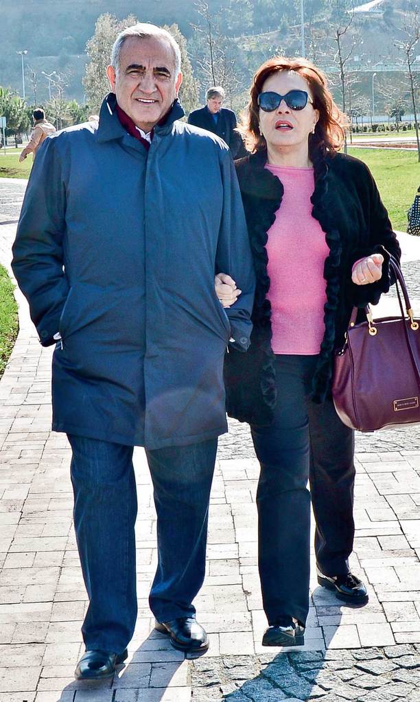 İstanbullu davetlileri başkan gezdirdi