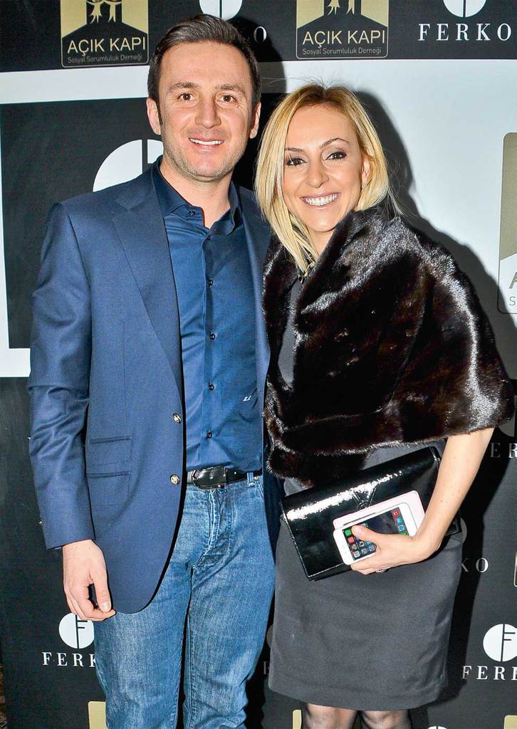 Sevenler sevilenler ve sevgililer buluştu