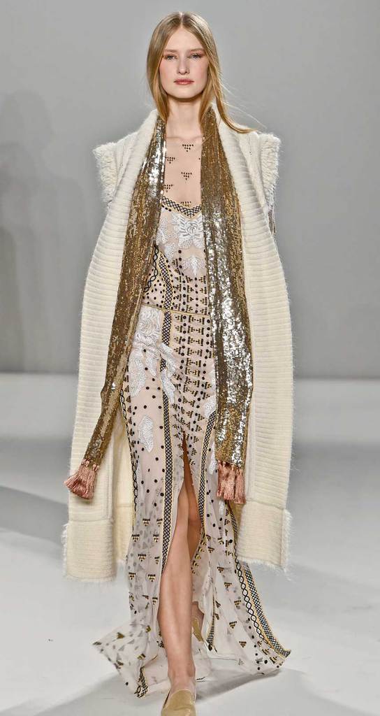 Modanın kalbi bu kez Londra'da attı