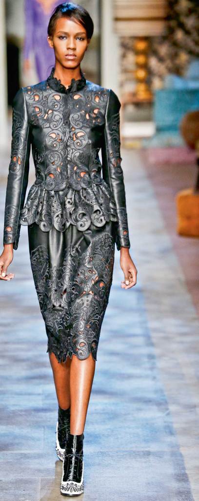 Modanın kalbi bu kez Londra'da attı