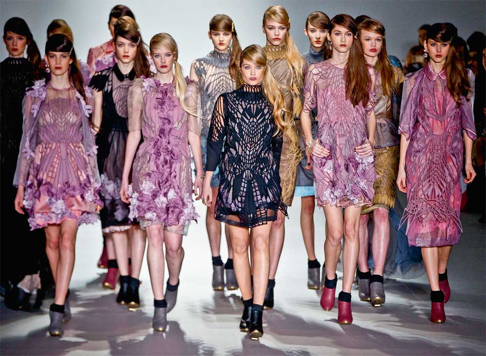 Modanın kalbi bu kez Londra'da attı