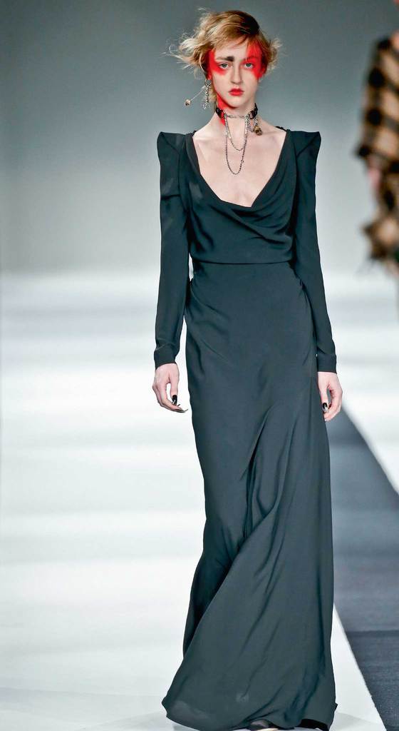 Modanın kalbi bu kez Londra'da attı