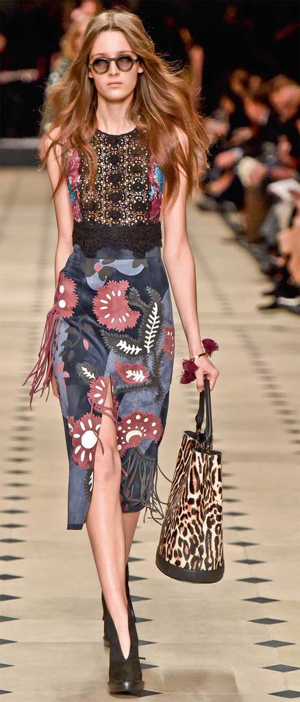 Modanın kalbi bu kez Londra'da attı