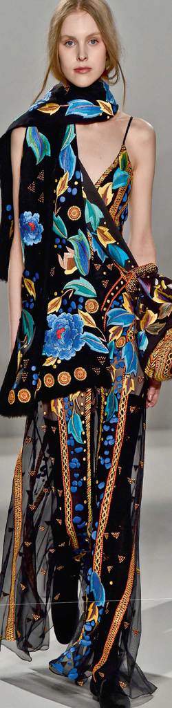 Modanın kalbi bu kez Londra'da attı