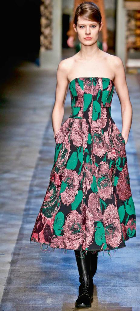 Modanın kalbi bu kez Londra'da attı