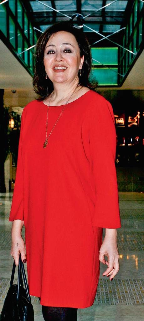 Yardım için elbiselerini bağışladılar