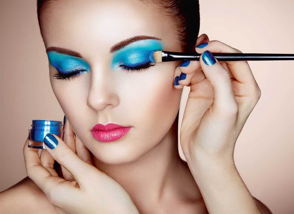 Gözler şimdi rengarenk