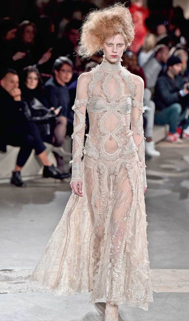 Modanın kalbi Paris'te attı