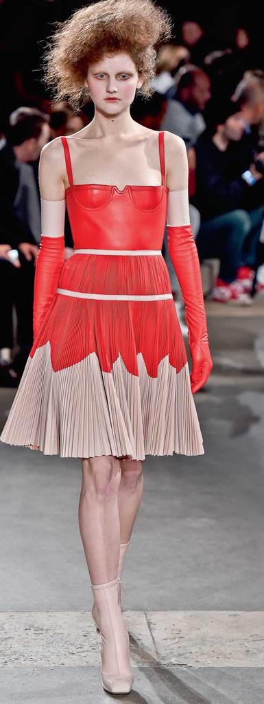 Modanın kalbi Paris'te attı