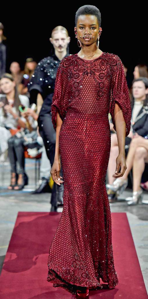 Modanın kalbi Paris'te attı