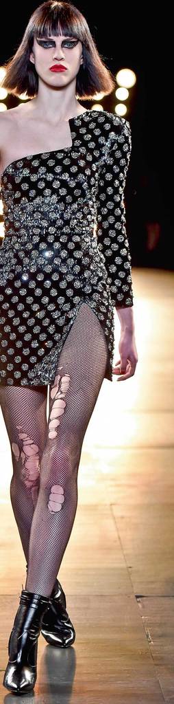 Modanın kalbi Paris'te attı