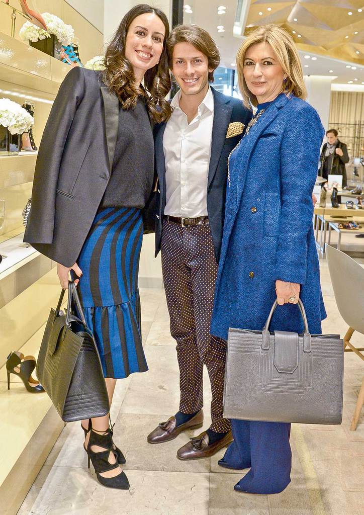 Ünlü tasarımcı için özel davet verildi