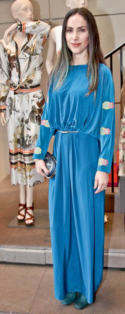 Yeni koleksiyon için renkli davet