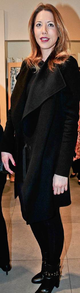 Mevsimsiz kıyafetler büyük ilgi gördü