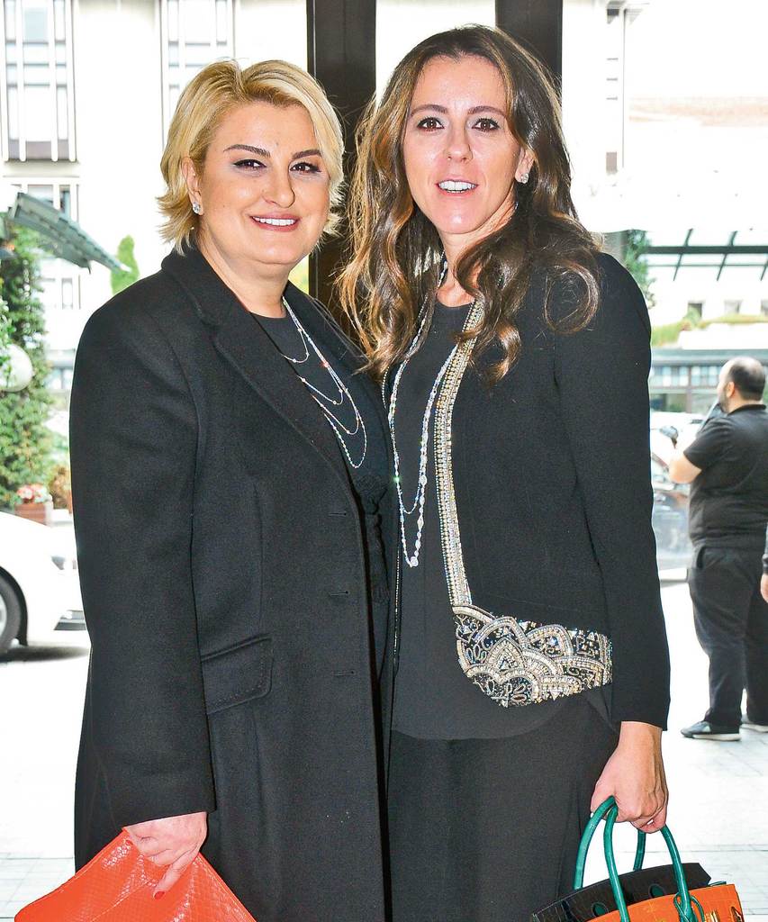 Zeynep Tosun’dan İpekyol için koleksiyon