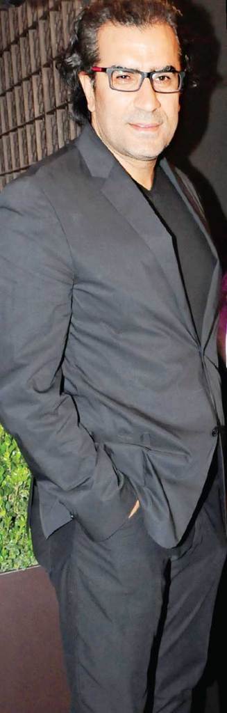 Minik kalplere 'maskeli' yardım