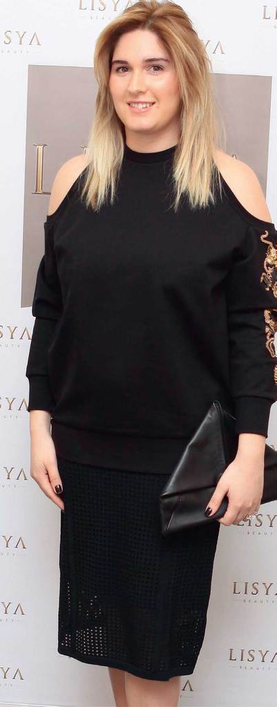 Birinci yaşını davetle kutladı