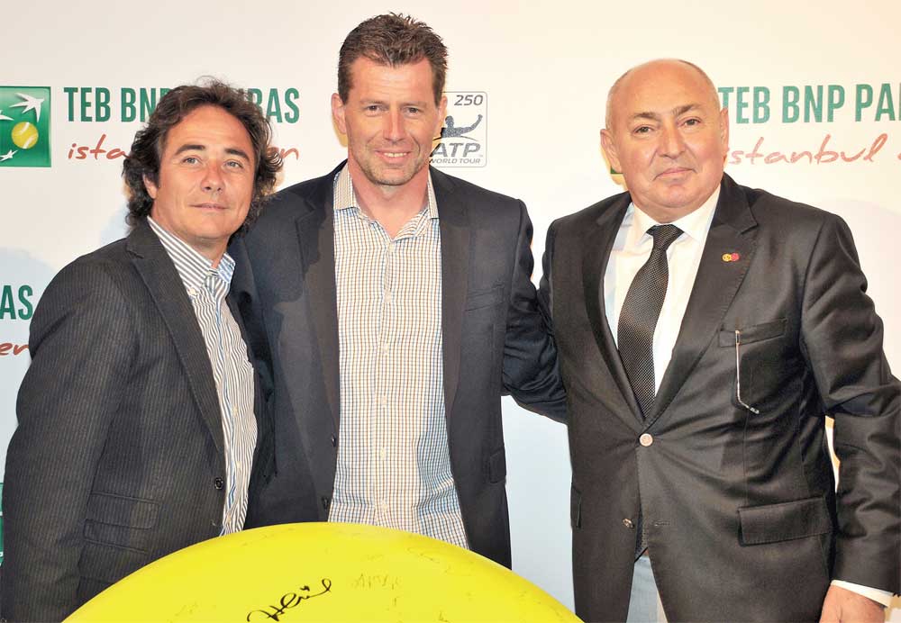 Istanbul Open’ın açılışına ünlü akını