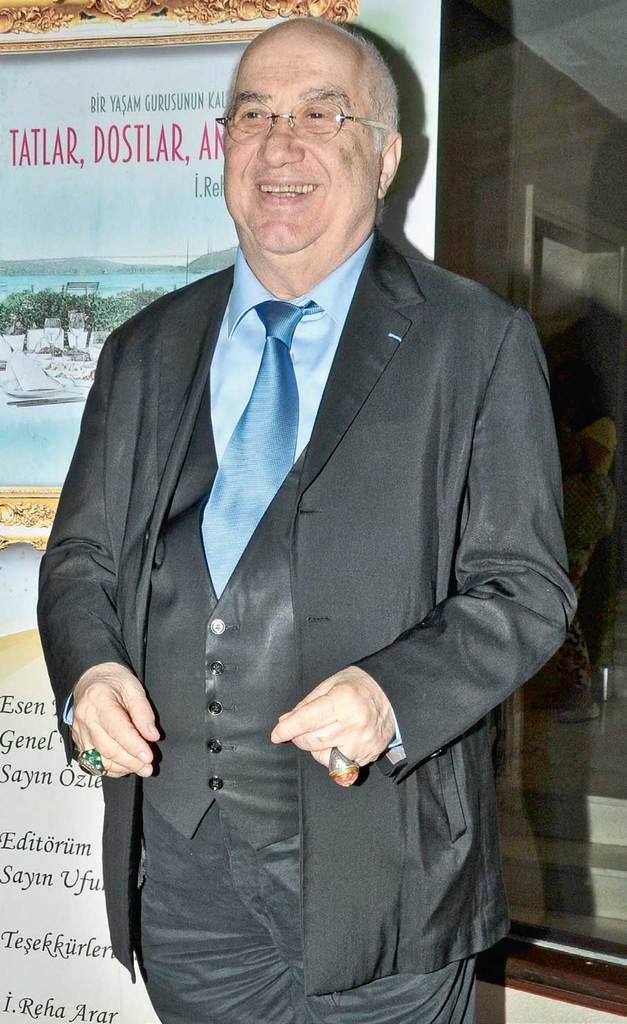 Reha Arar kitabını tanıttı
