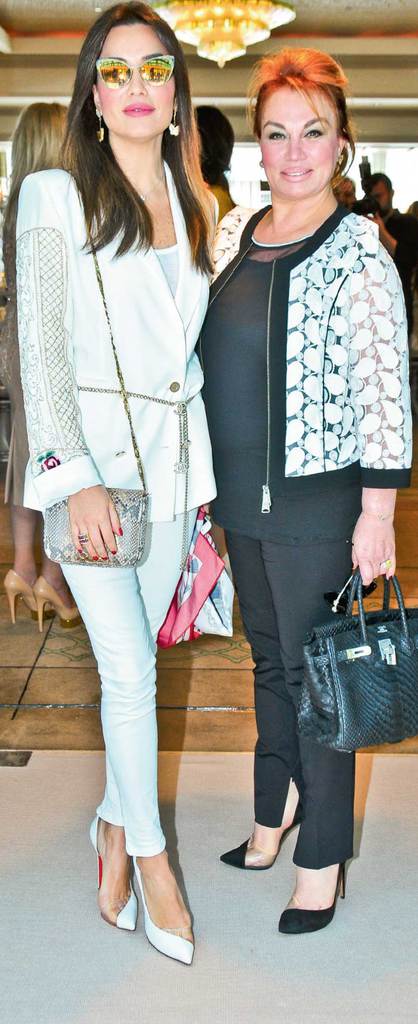 Küçük kızları için mevlid okuttular