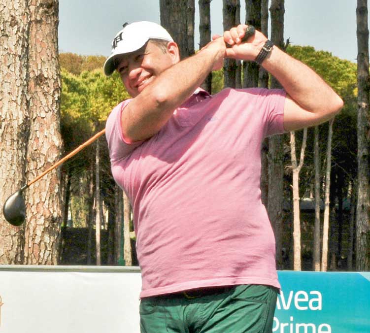 Kadın golfçüler Antalya'da buluştu