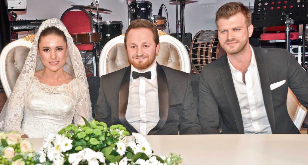 Ünlülerin kuaförü evlendi