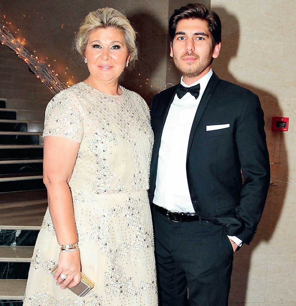 Görkemli bir düğünle evlendiler