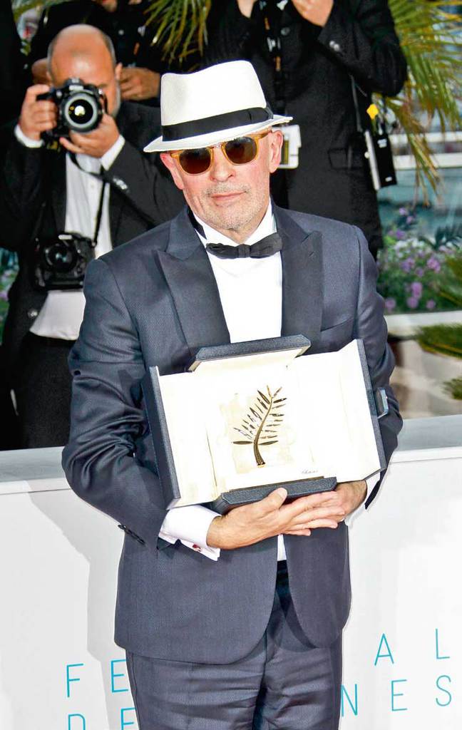 Cannes'a şık bir törenle veda ettiler