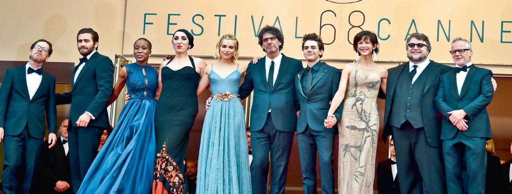 Cannes'a şık bir törenle veda ettiler